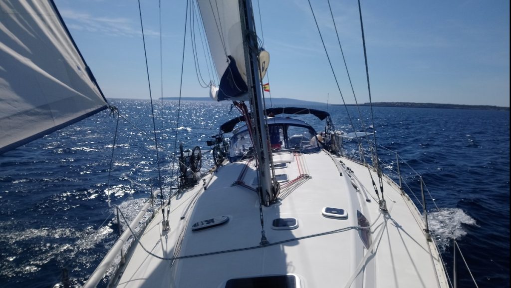 Navegar entre Ibiza y Formentera